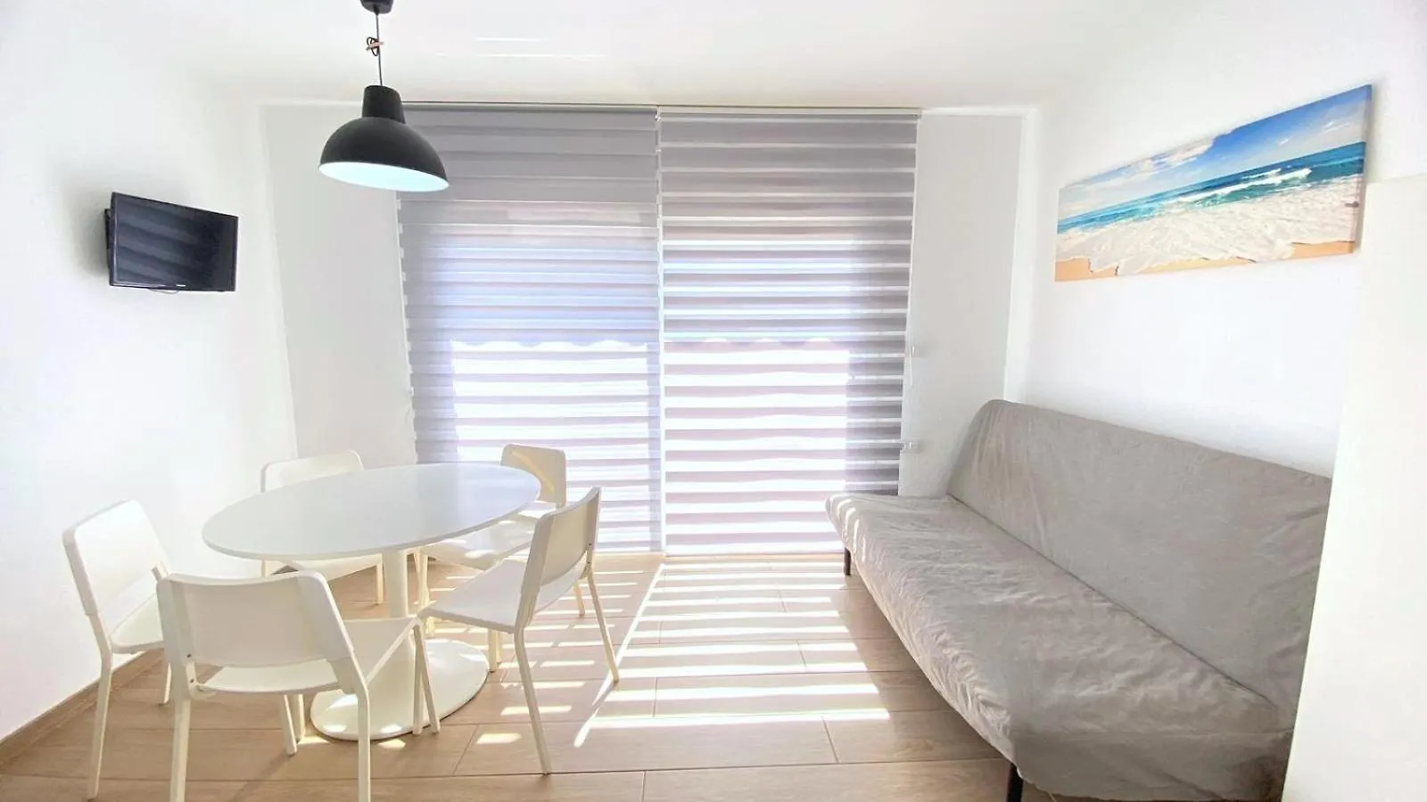 Verones 1B Roses Apartamento